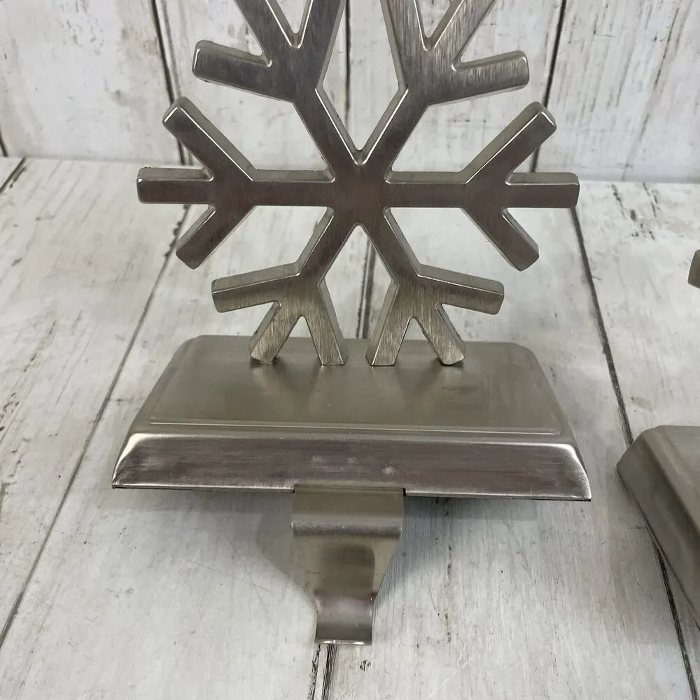 2 Metal Snowflake Christmas Stocking Holders Silver Tone